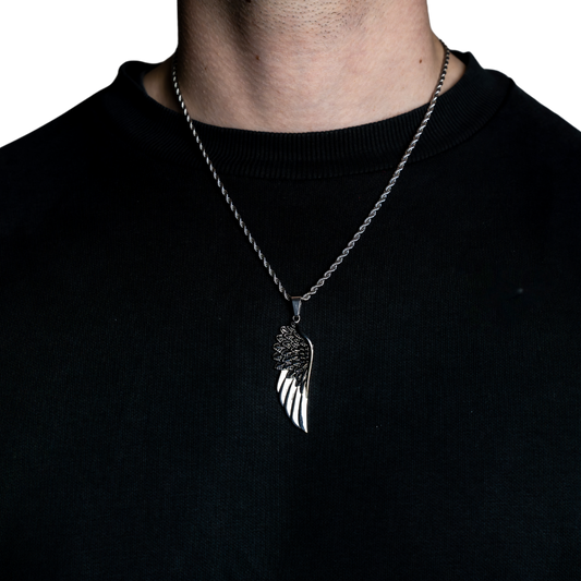 empowrd-feather-pendant-2