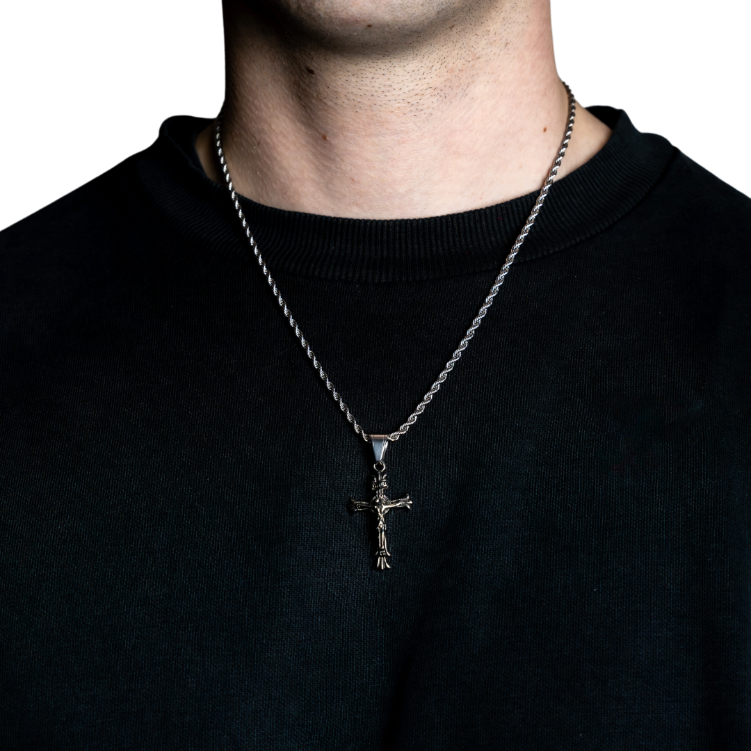 empowrd-jesus-pendant-silver